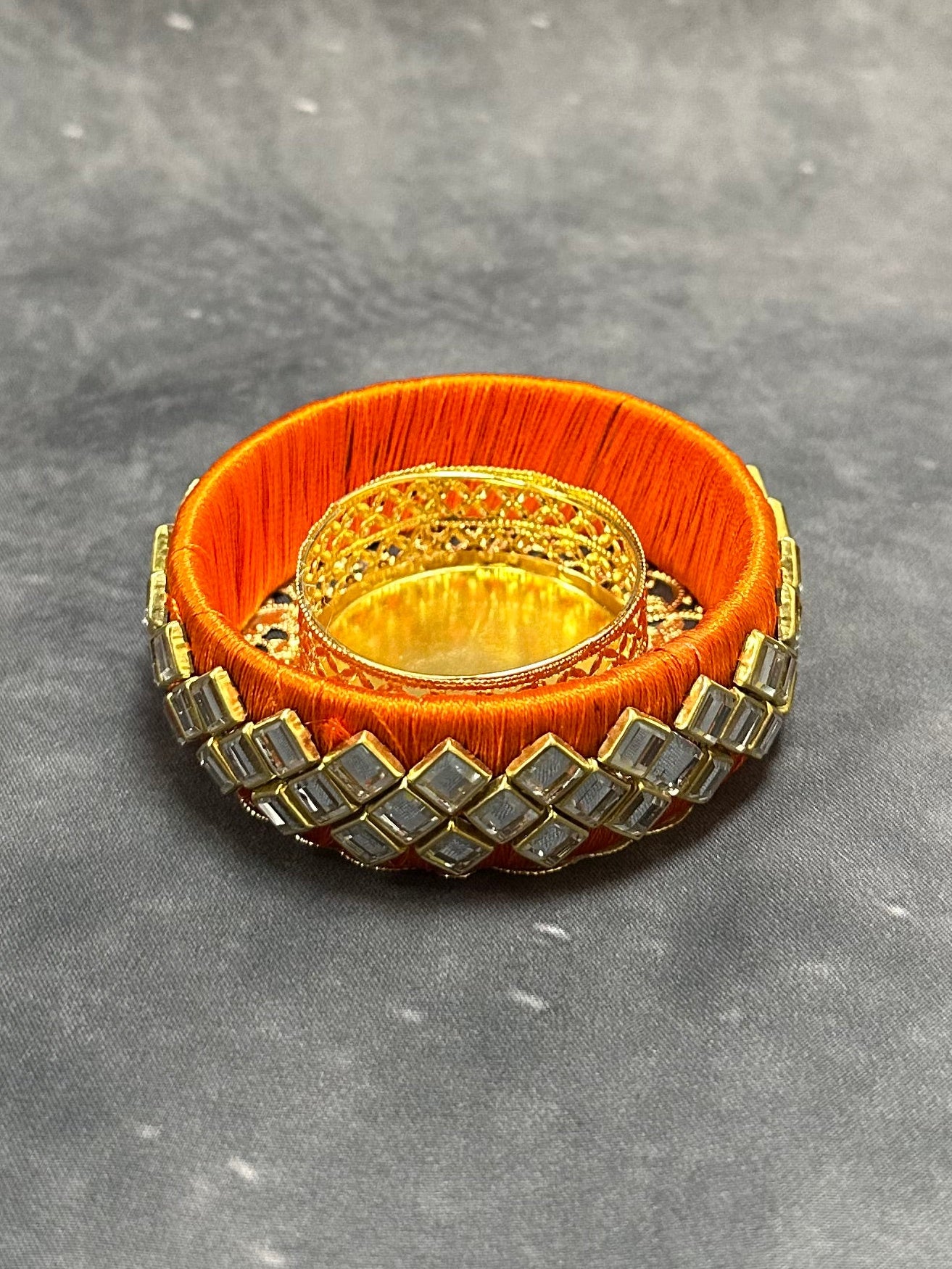 Broad Kundan Tea Light Holder
