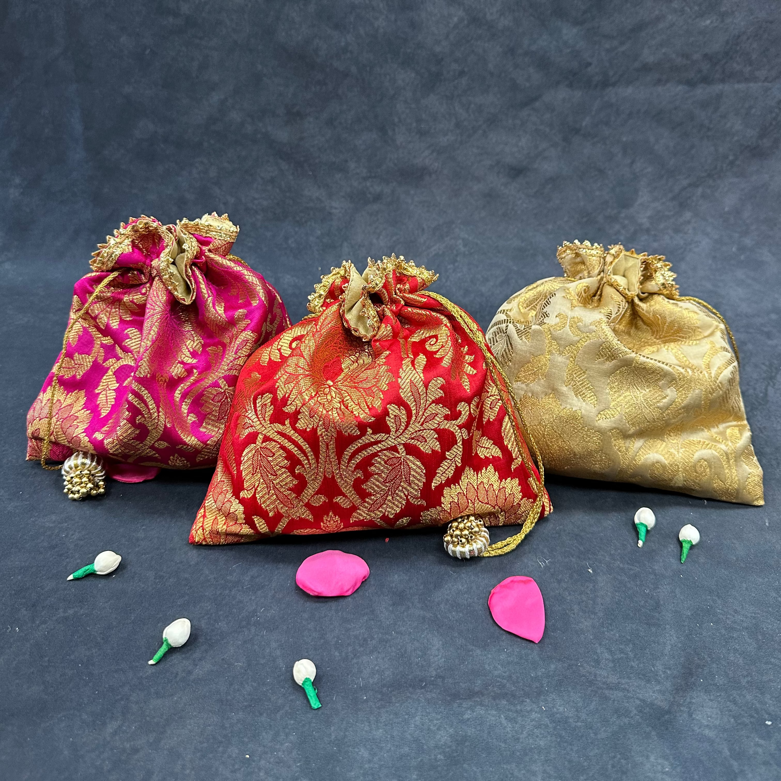 Banarasi Potli (8"x8")
