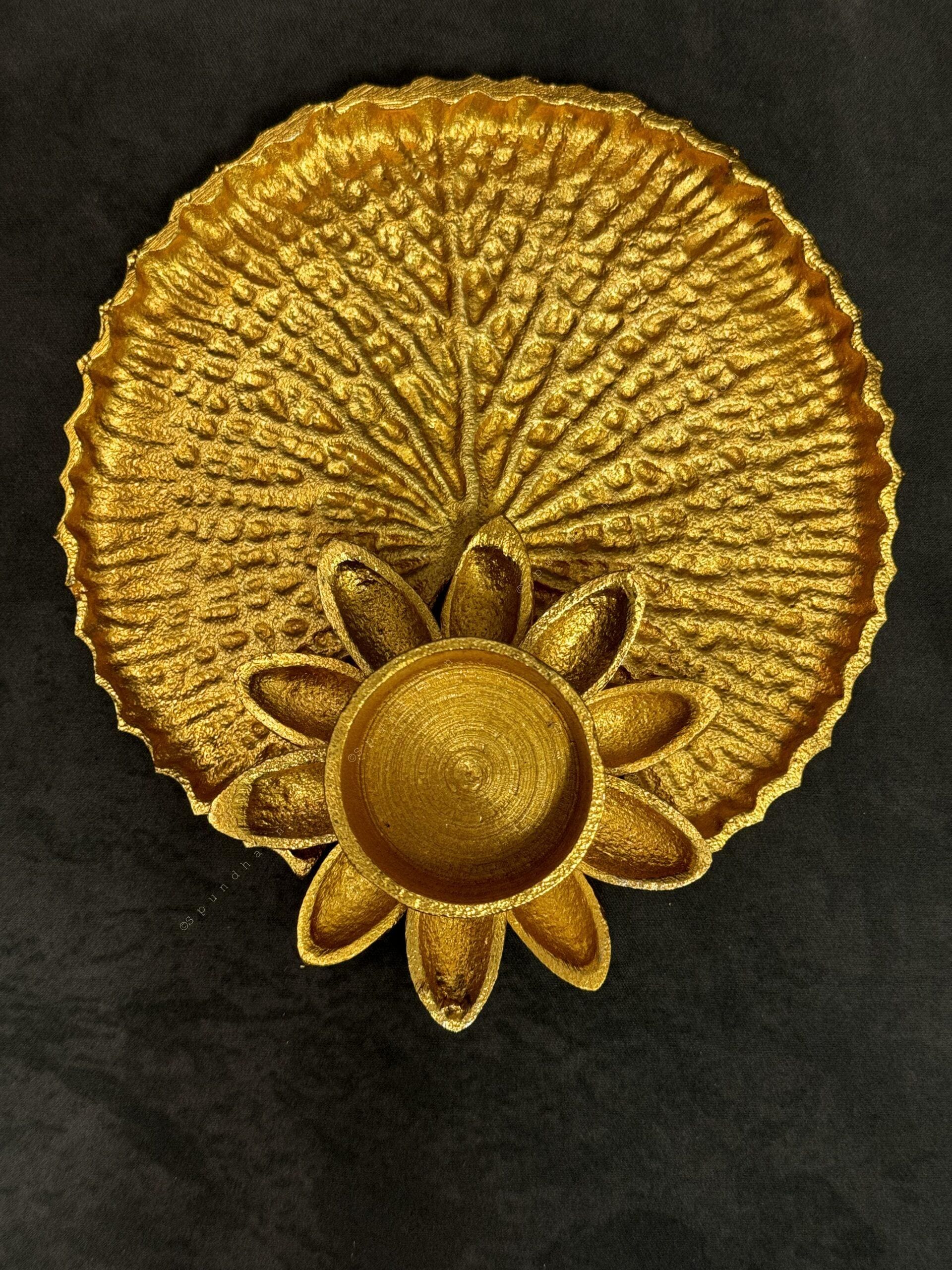 Bloom Plate/Round Platter Tea Light Holder
