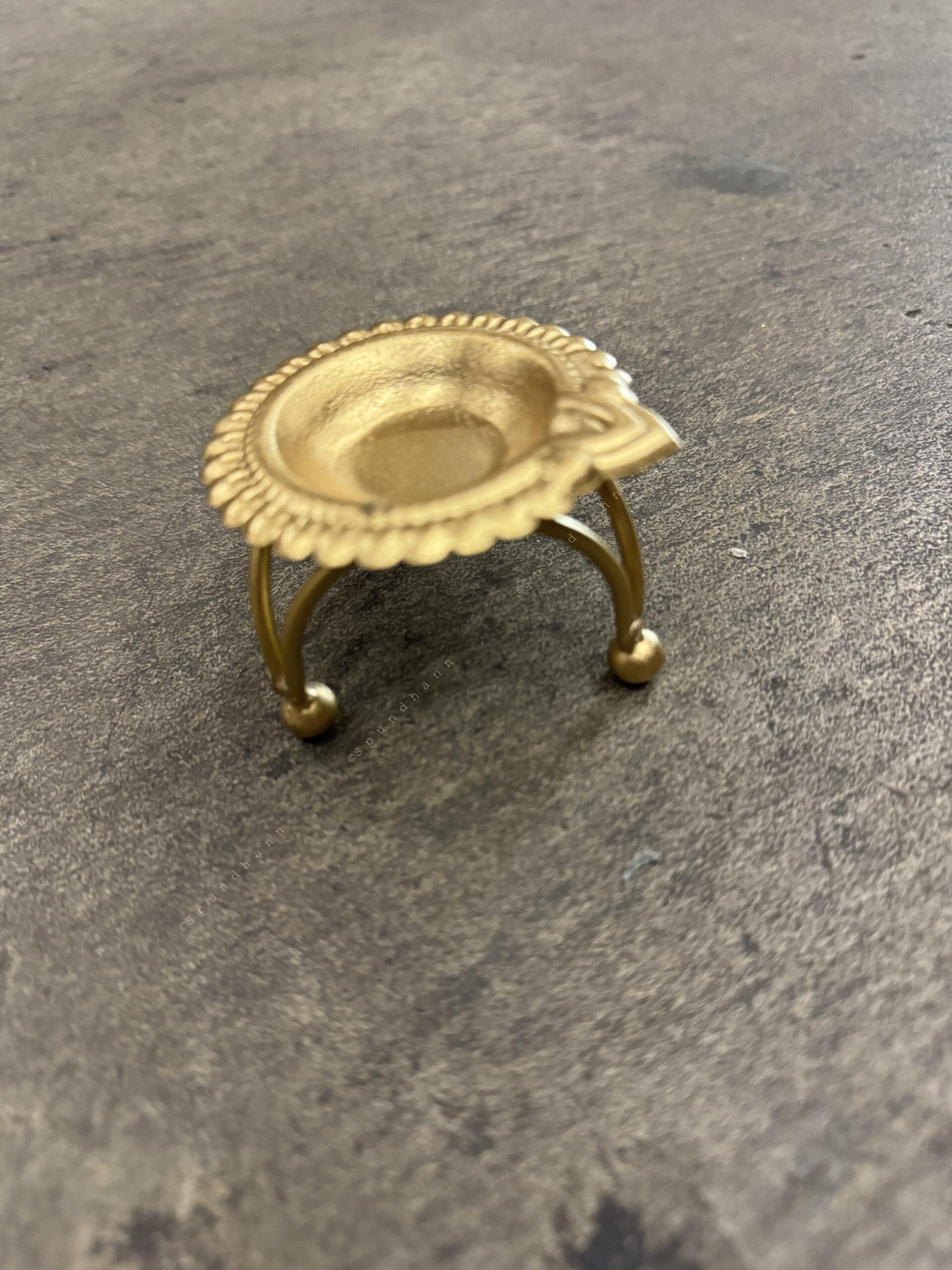 Tripod Diya Tea Light