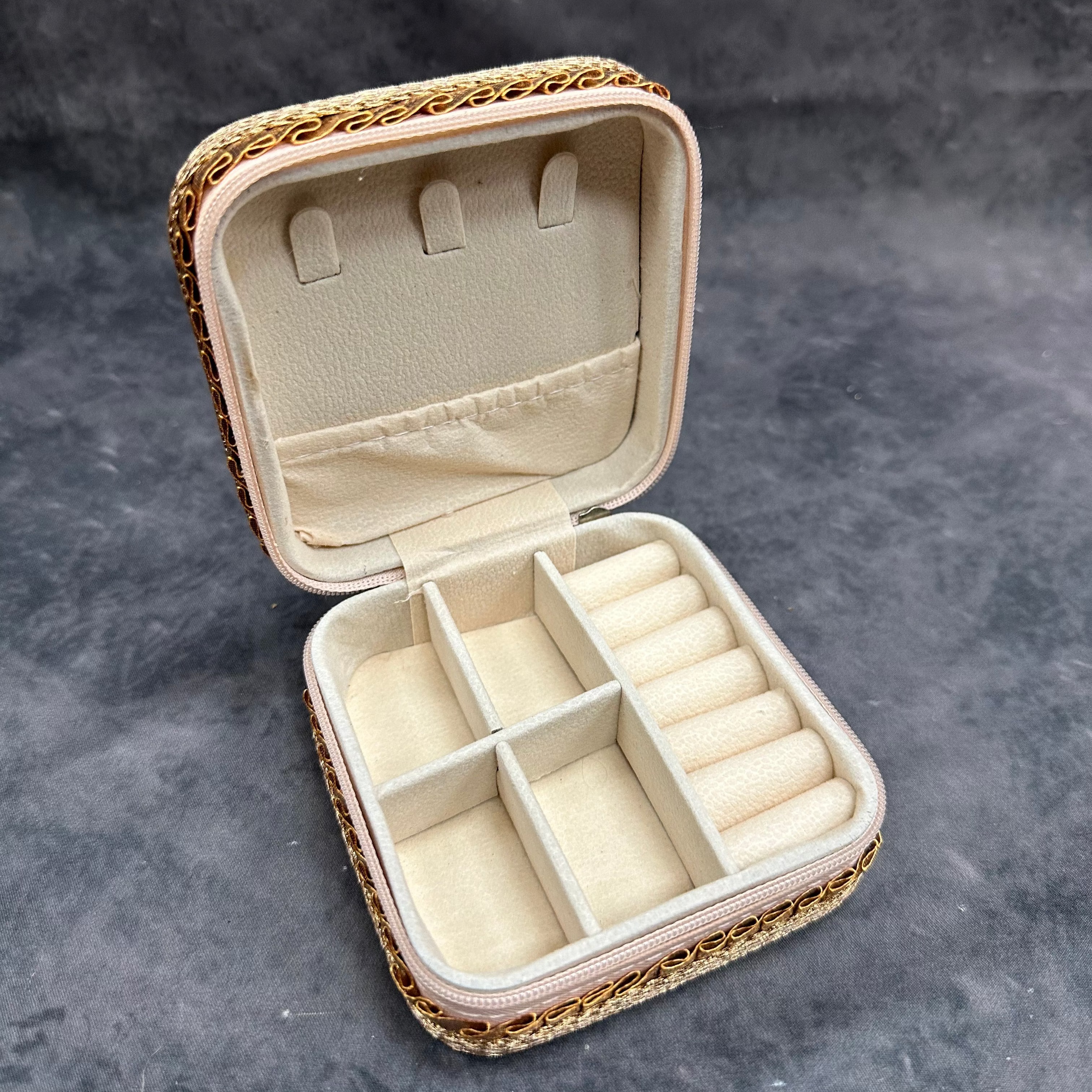 Jewellery Organizer Brocade