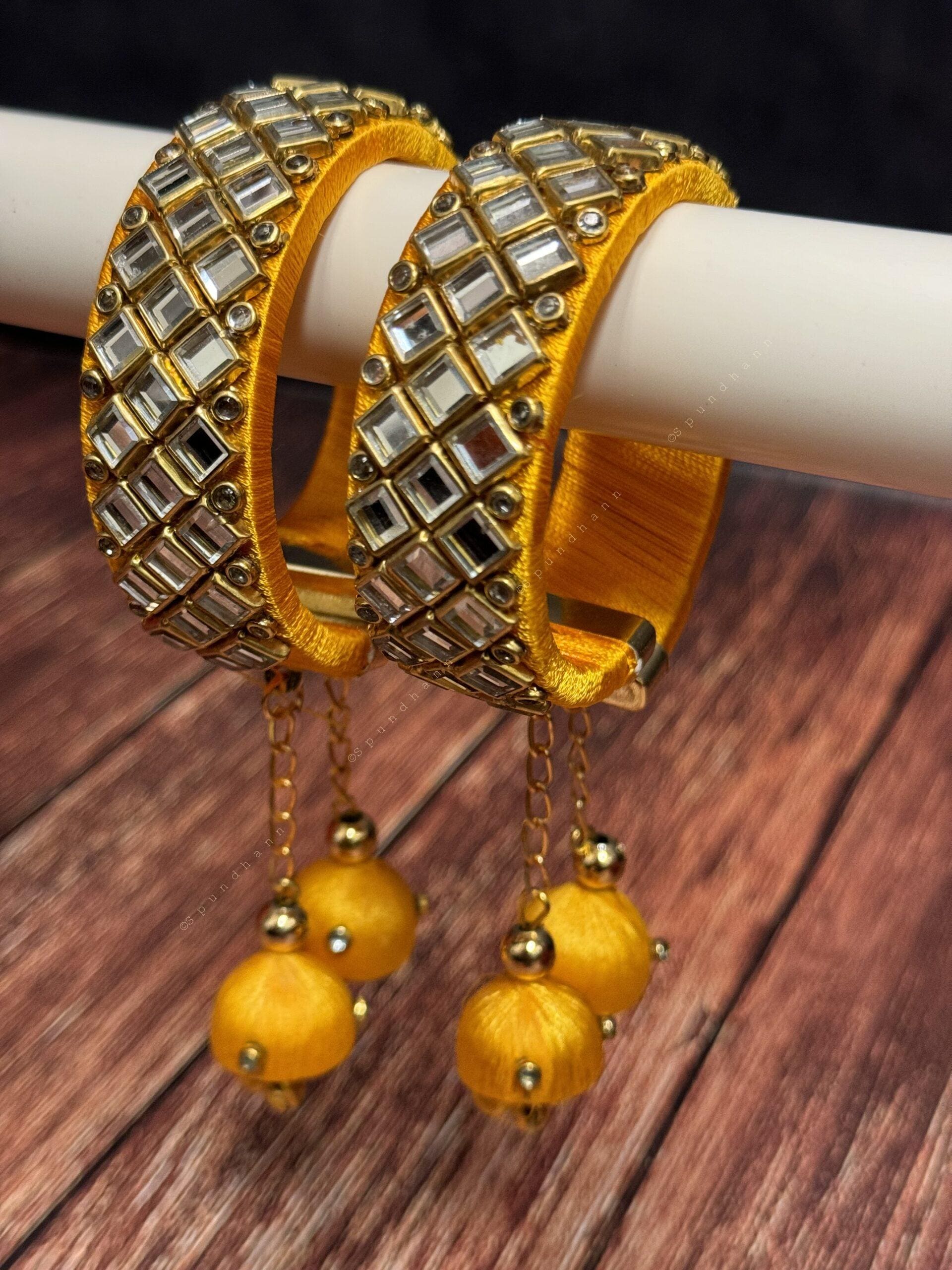 Free Size Mirror Bangle Pack of 2