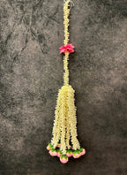 Chameli Rajnigandha Multi String Rose Tassel