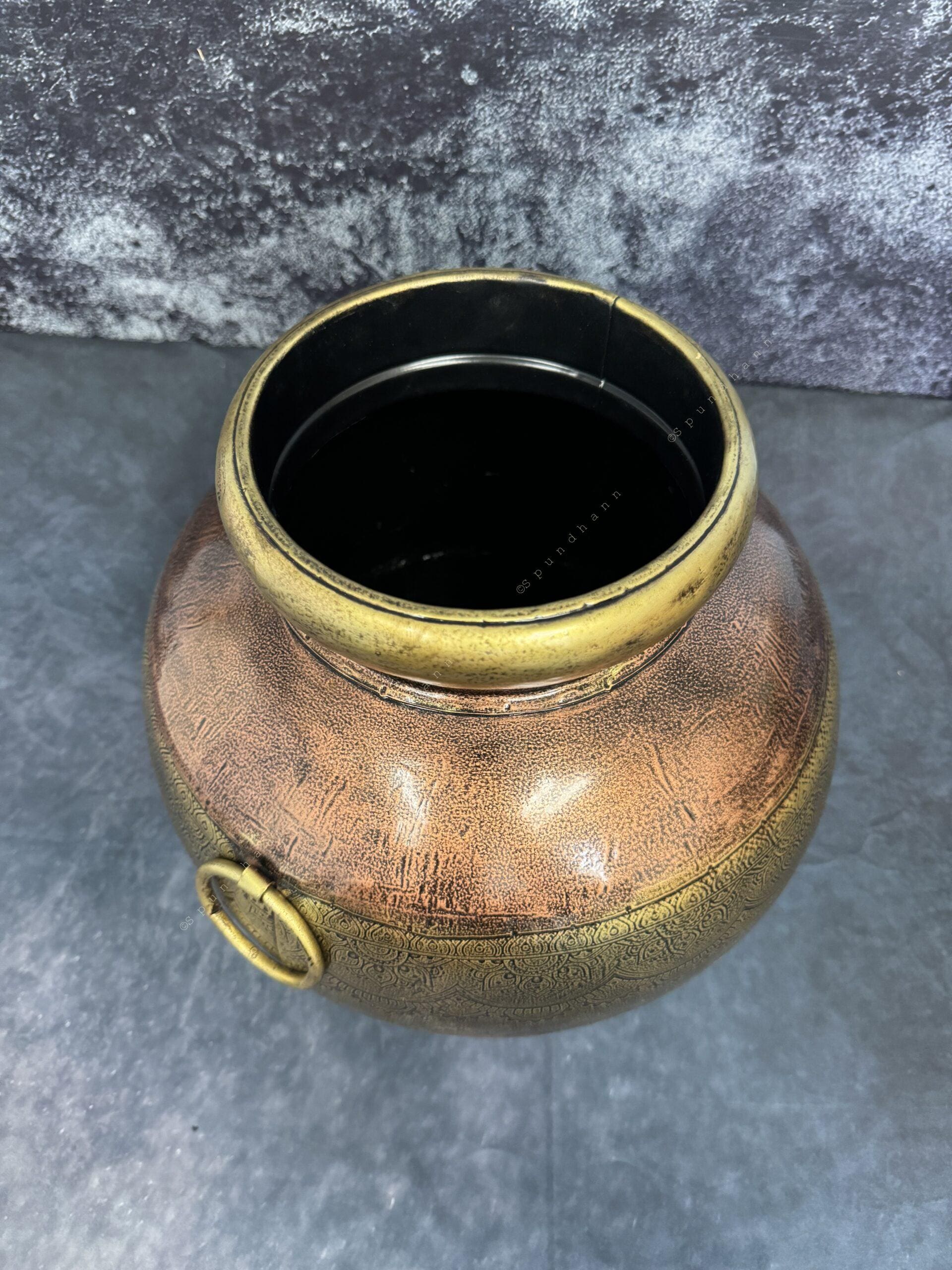 Decorative Matka Large Handi (Embossed)
