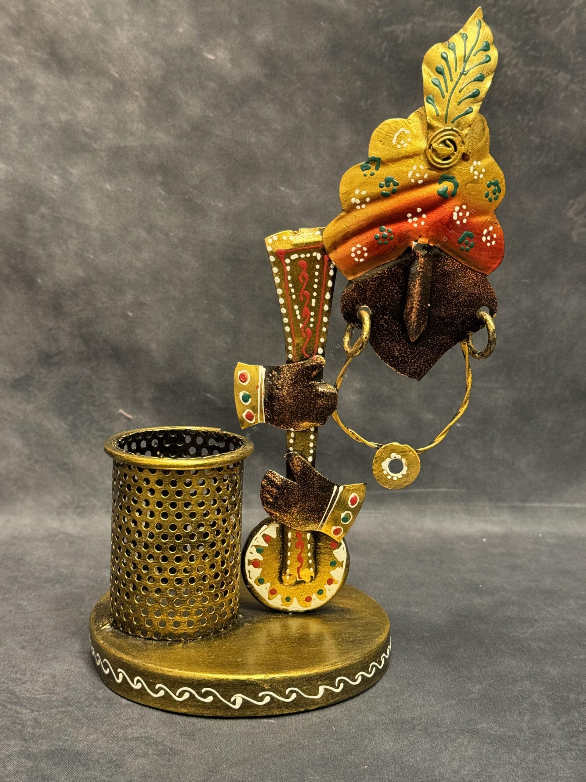 Krishna Sitar Pen Stand