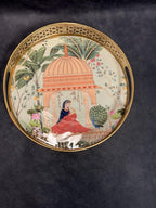 Circular Tray With Pichwai Art Picture 10