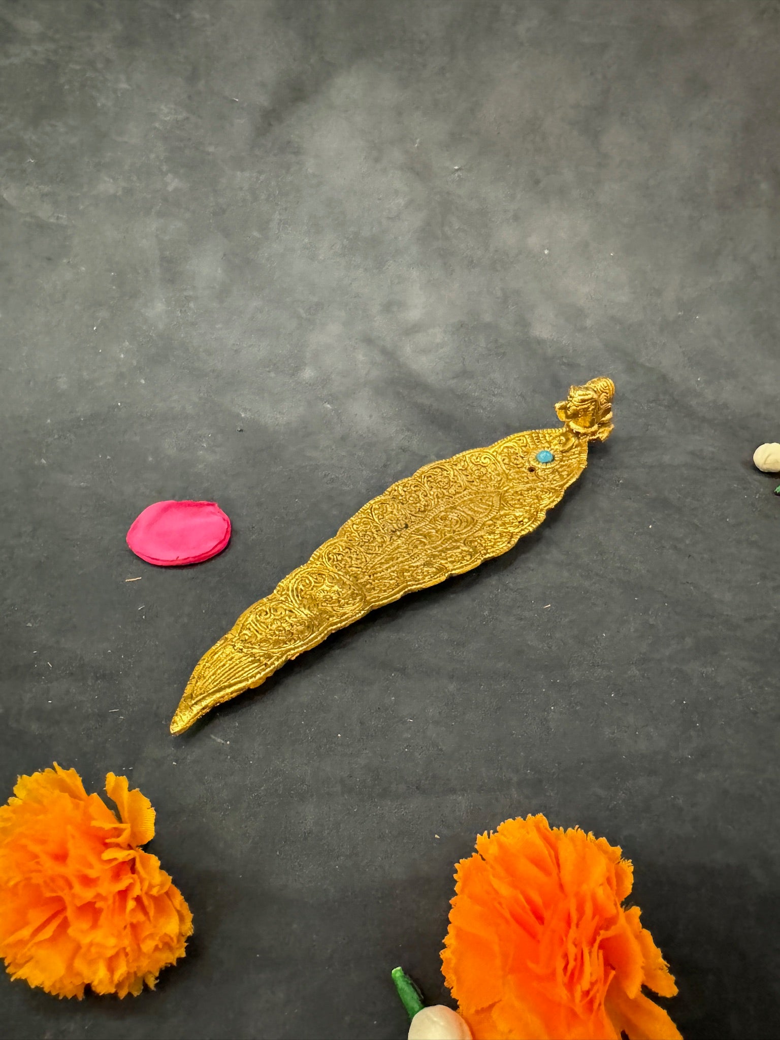 Feather Metallic Agarbatti Holder (Incense Stick Holder) Elephant