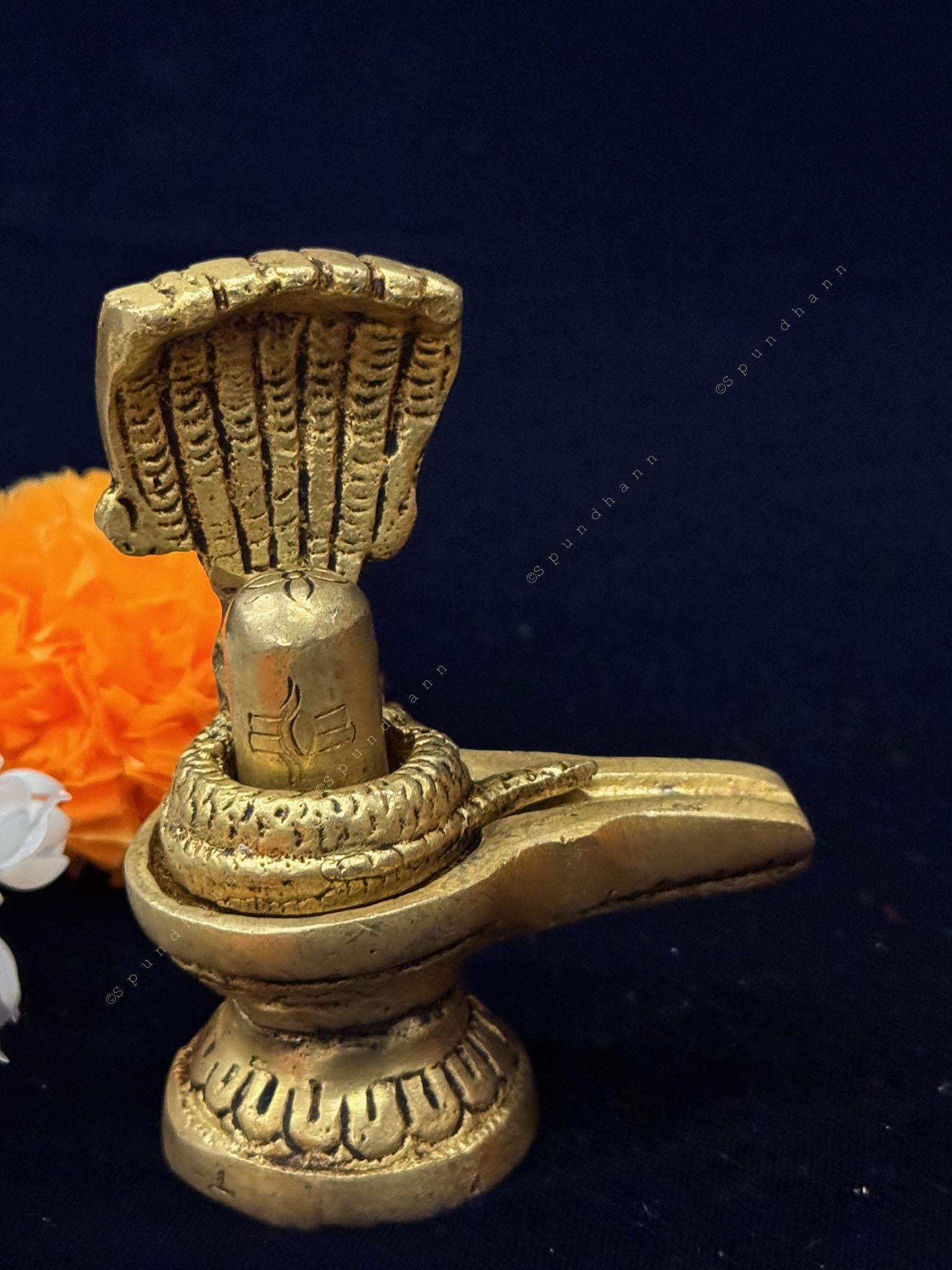 Shiv Ling Murti in Brass