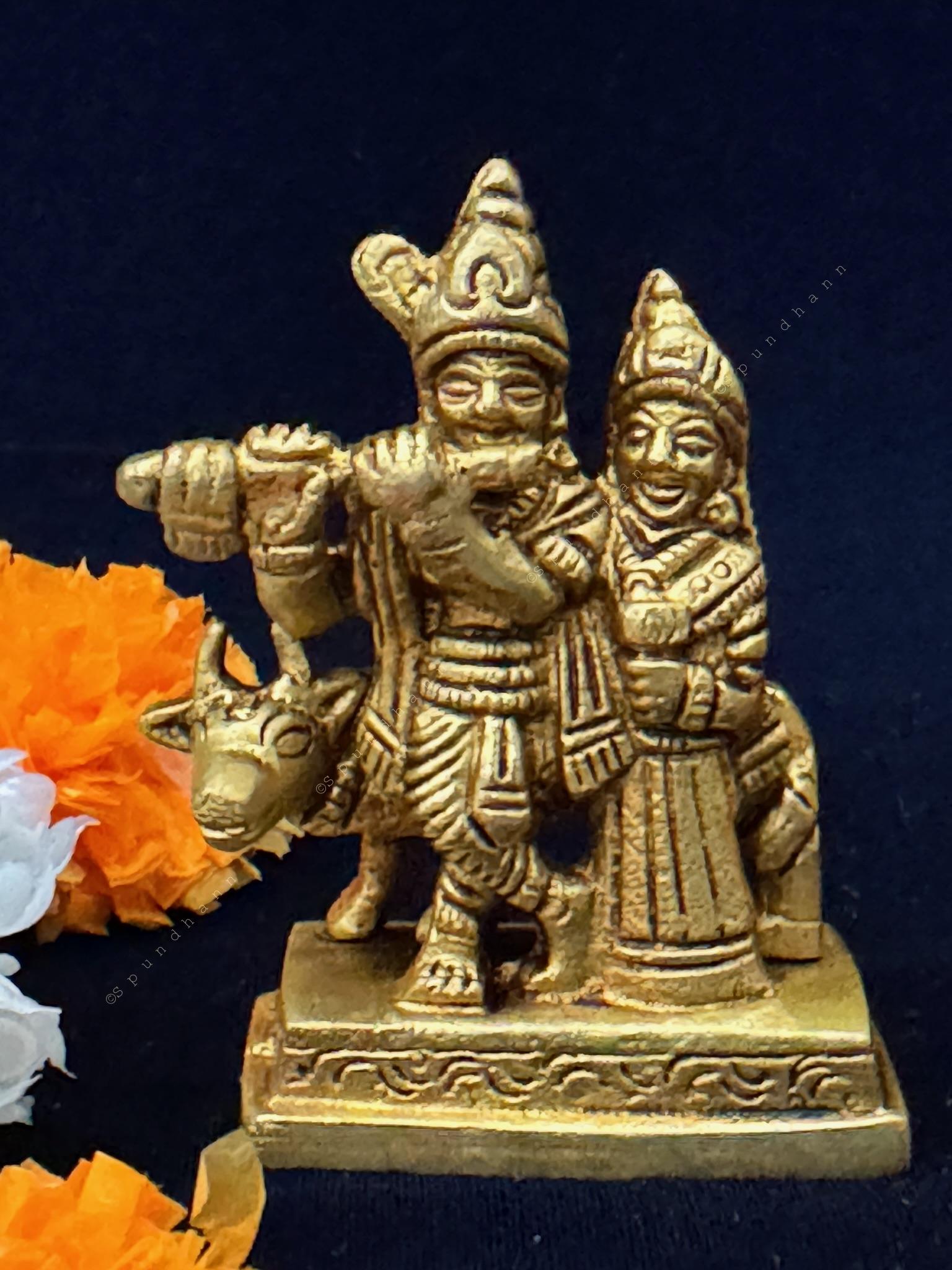 Radha Krishna with Cow Murti in Brass