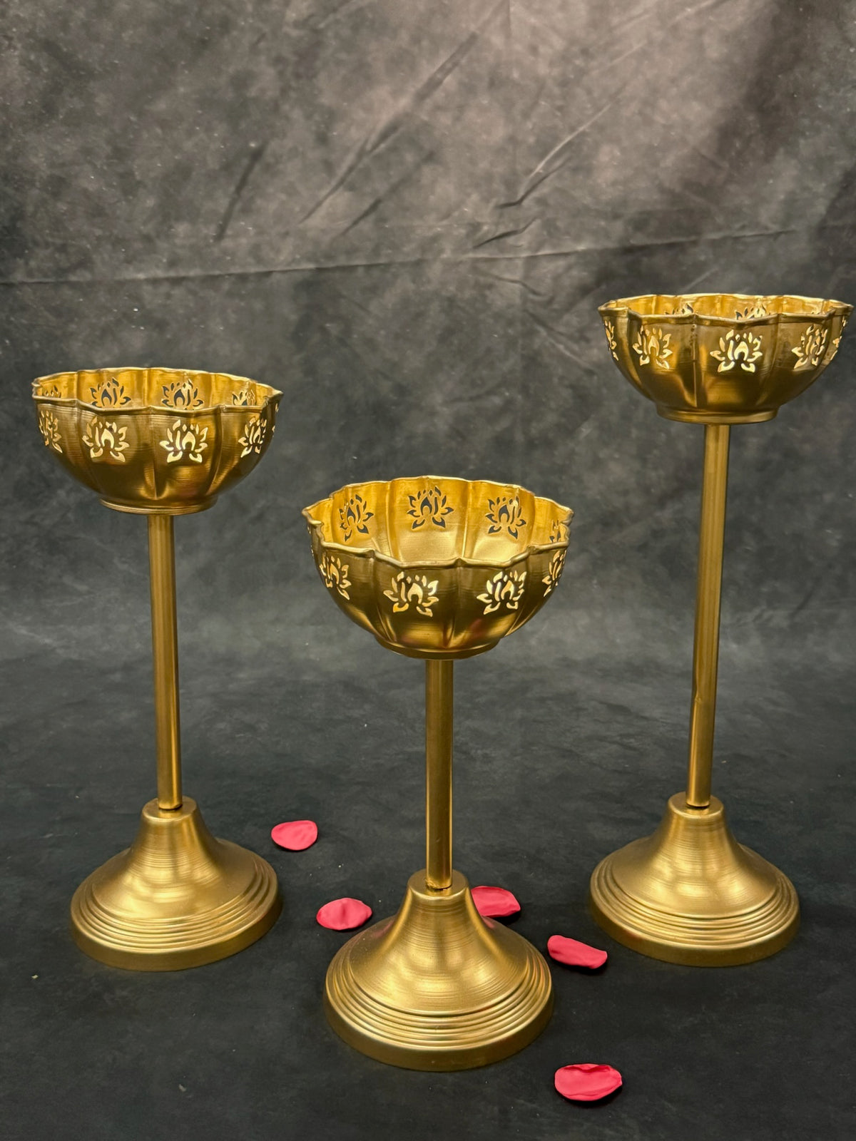 Mini Standing Lotus Urli with Cutwork Set of 3