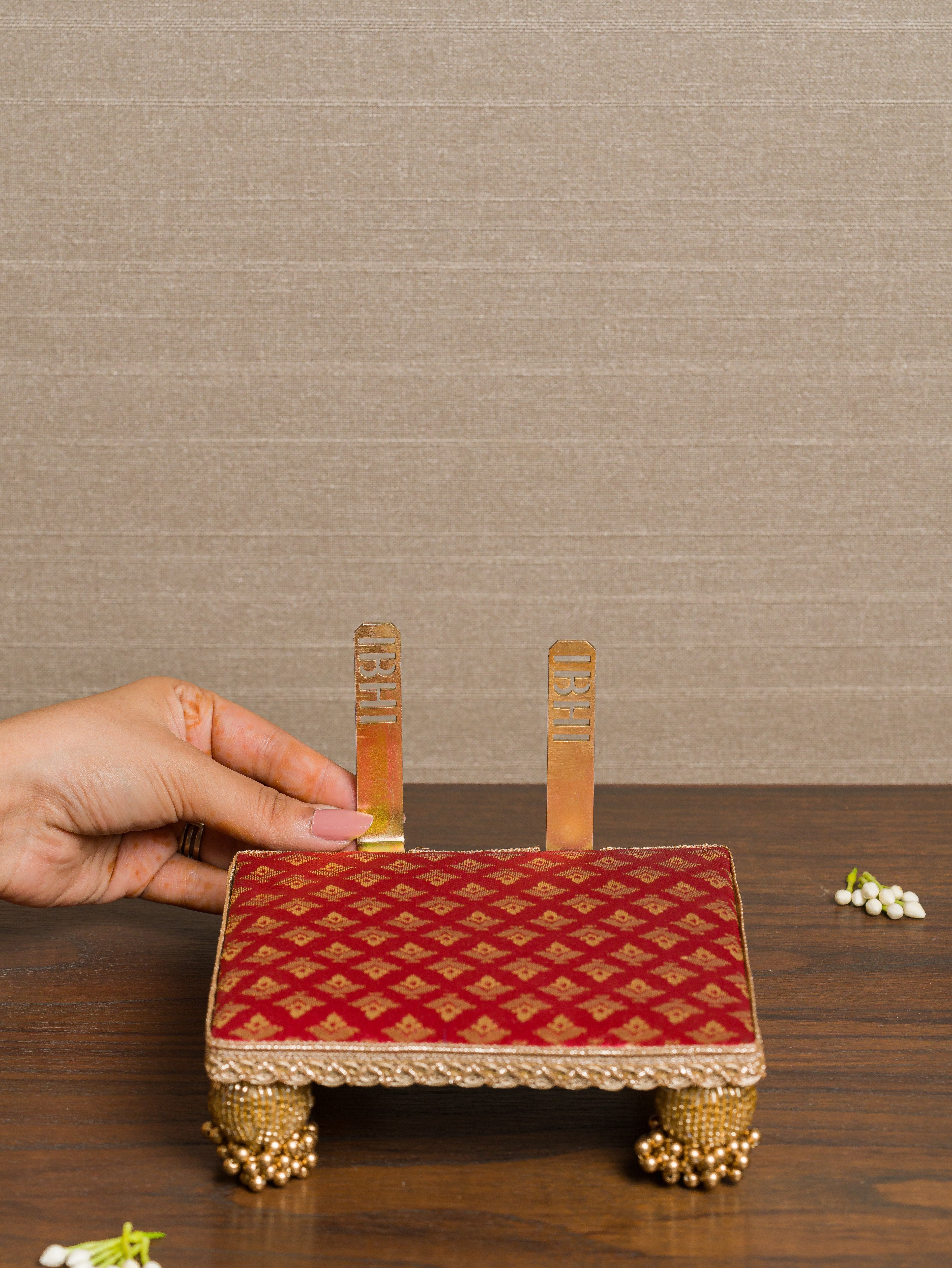 Vira Detachable Sinhasan | Classic