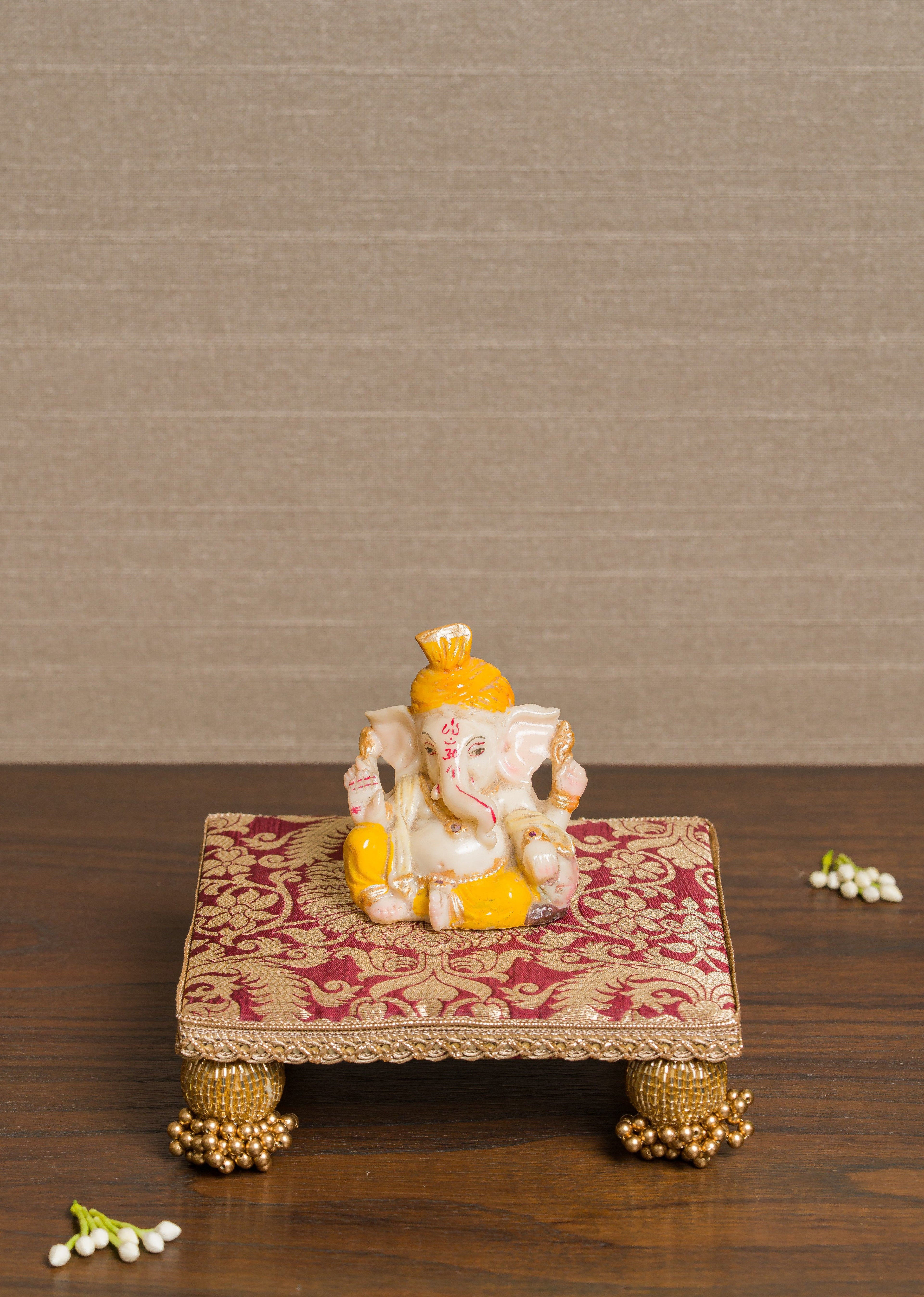 Ishita Detachable Petite Sihasan | Heritage