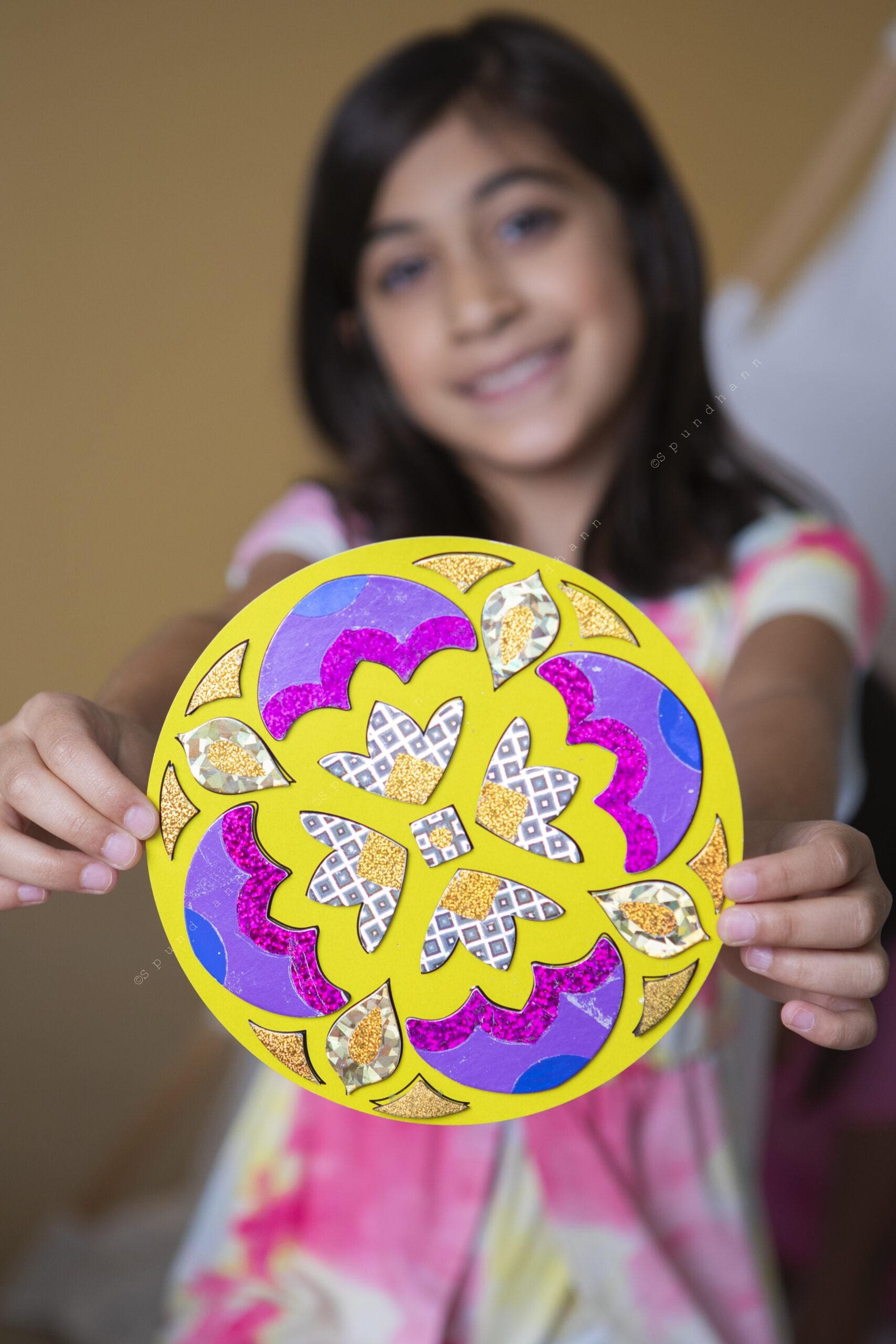 Foil Craft Kit Rangoli Mandala - Makes 6 Boards