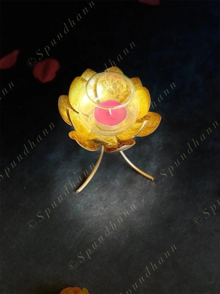 Lotus Standing Glass T Light