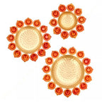 Red Diya Urli