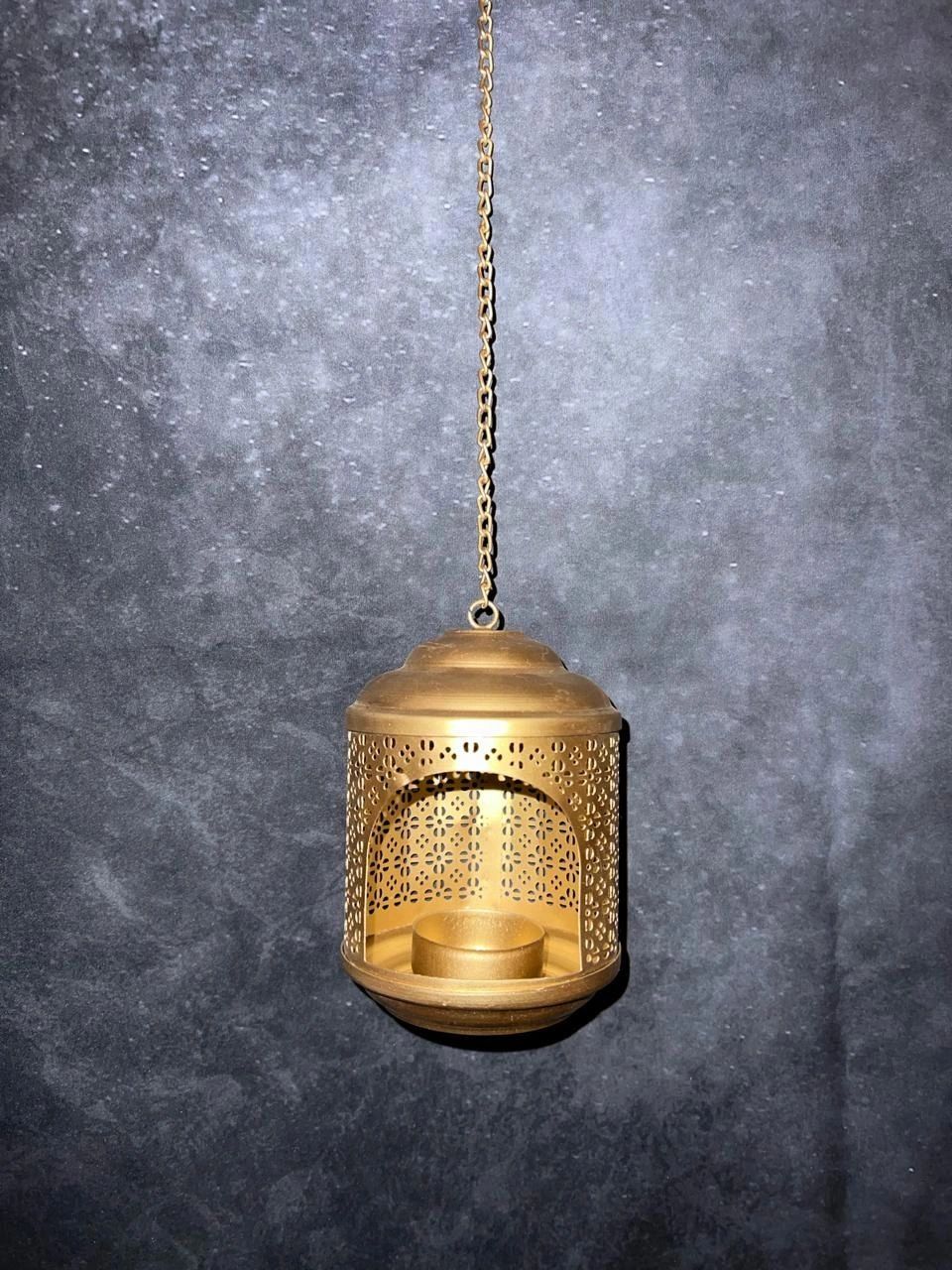 GOLDEN LANTERN TEA LIGHT HOLDER