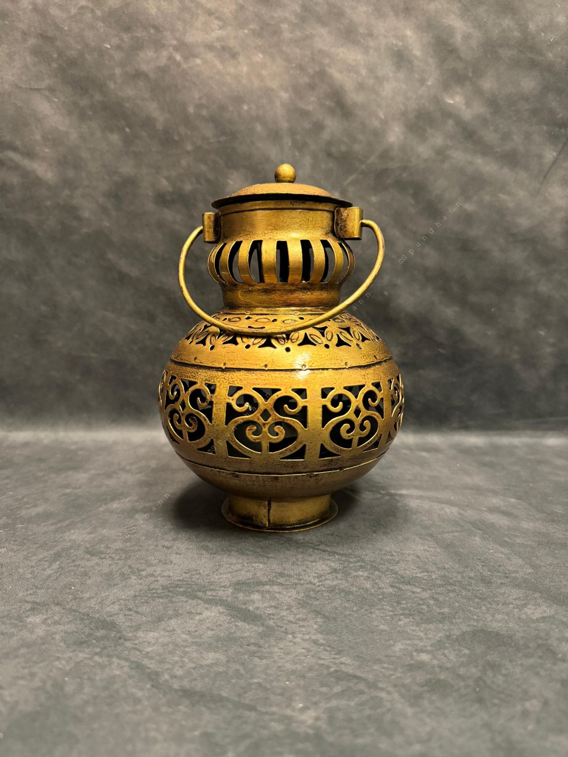 Matka Shape Dhoop Dani