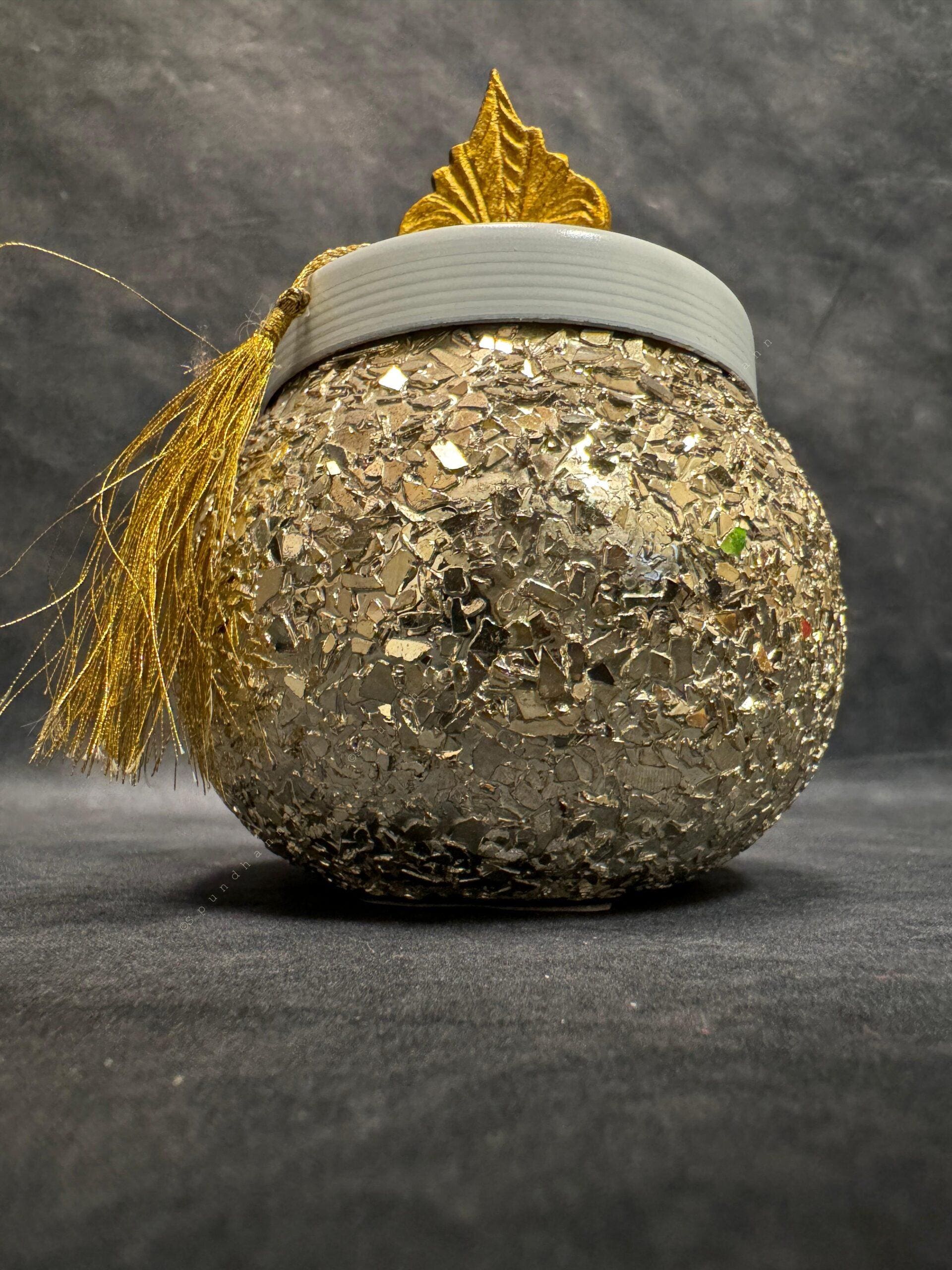 Mozaic Silver finish Matka Shape Canister with Royal Lid