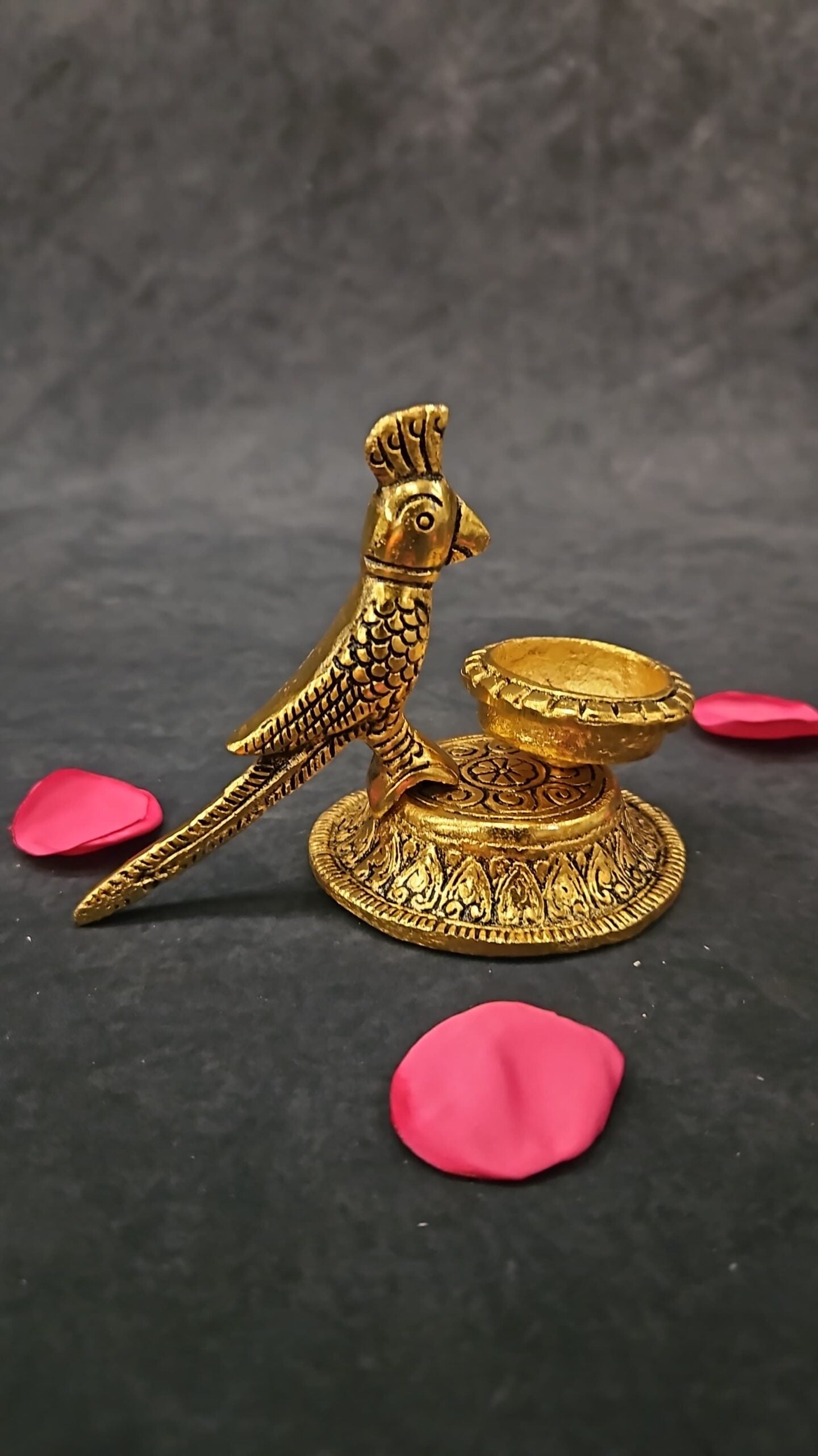 Antique Finish Parrot Diya (Gold)