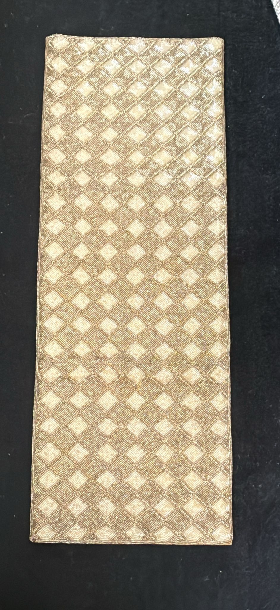Luxe Beaded Runner Gold Diamond Pattern