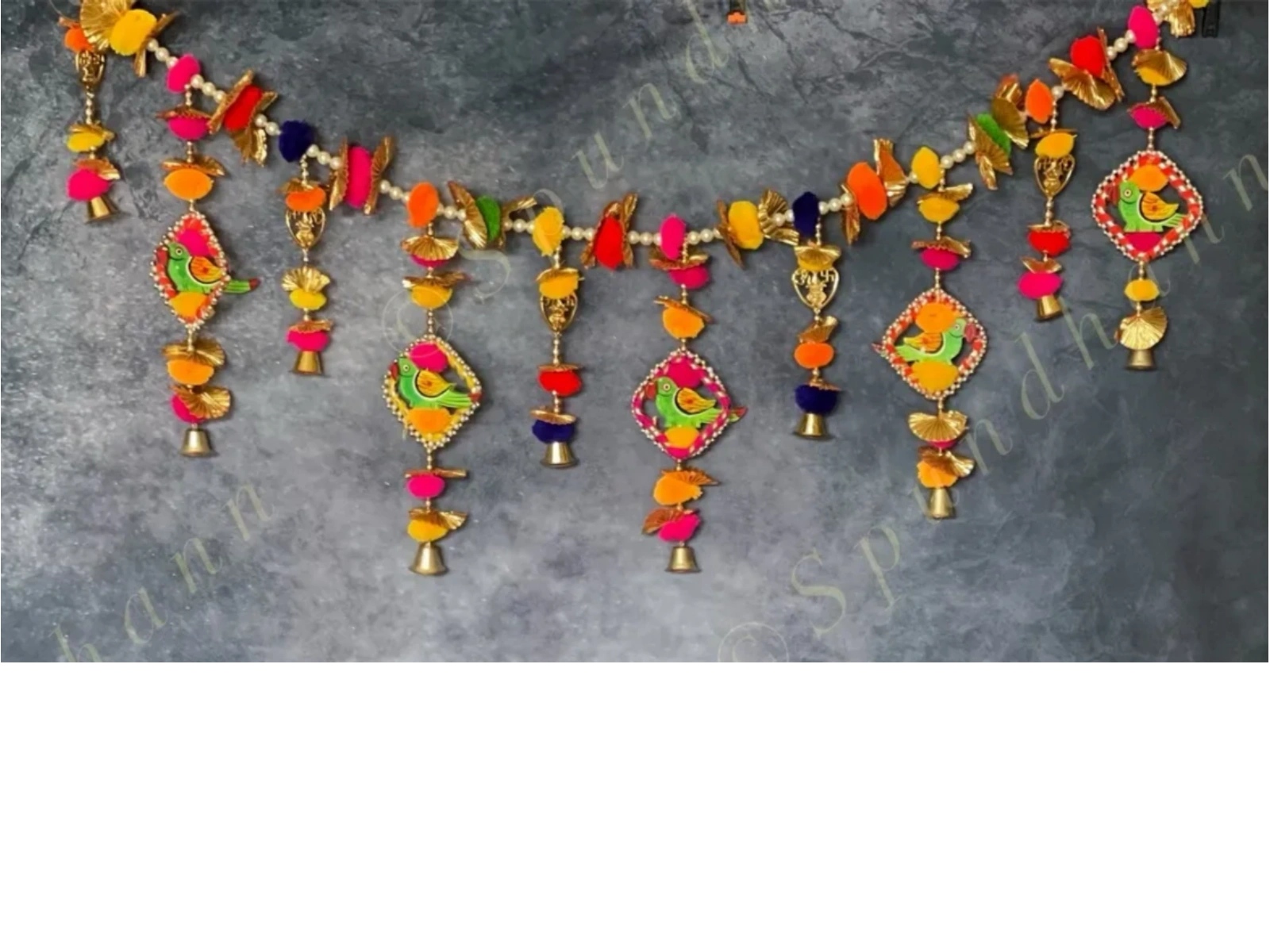 Colorful Parrot Toran