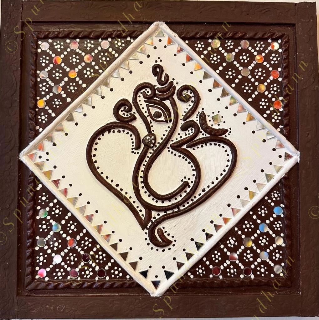 Ganesha Lippan Art