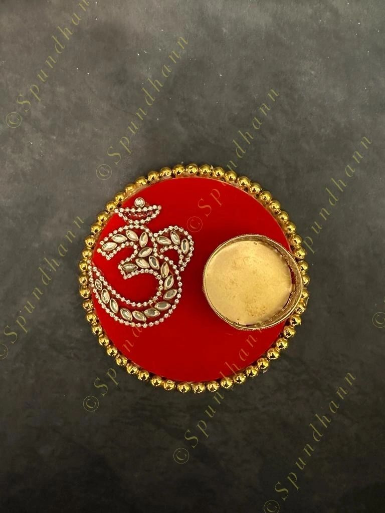 Studded Om Tealight Holder