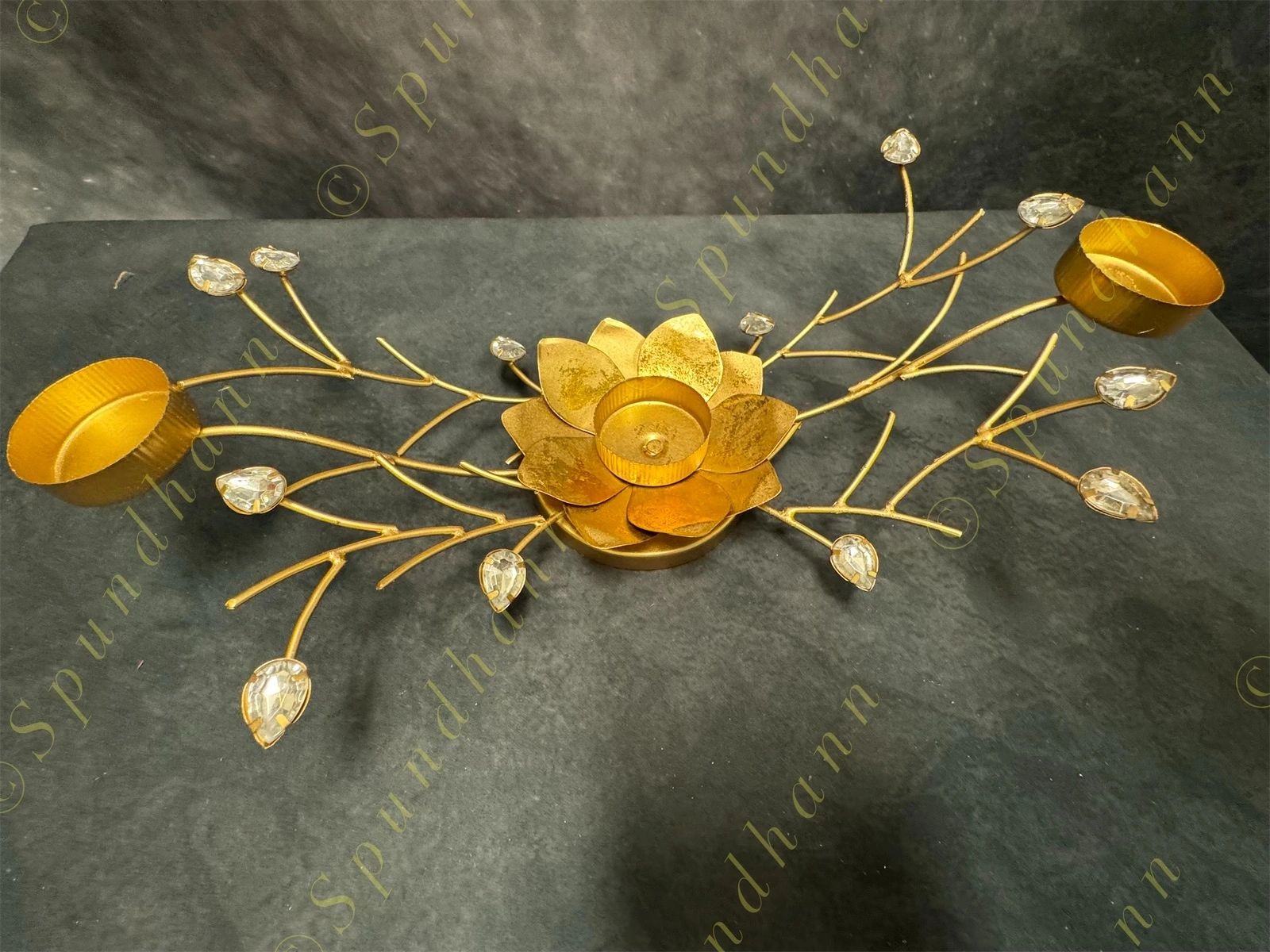 Floral Studded Tea Light