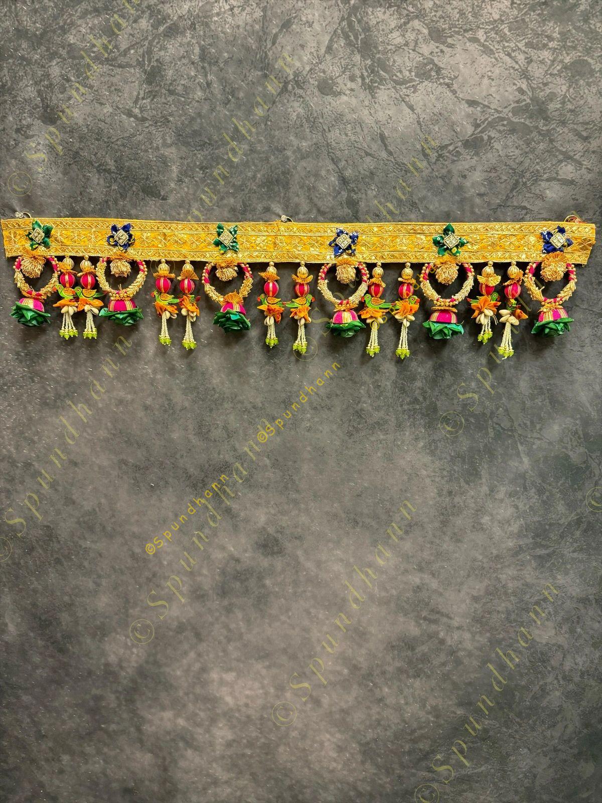 Gotapatti Border with Hanging Parrot and Rota Rings Green Rose Toran
