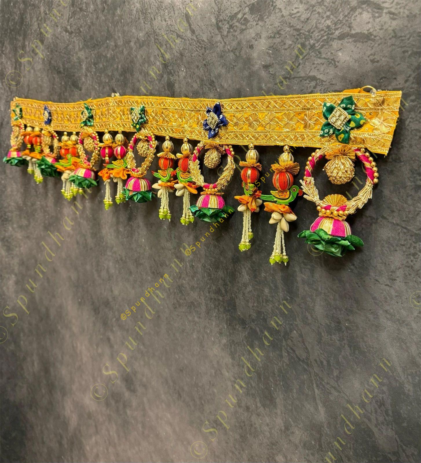Gotapatti Border with Hanging Parrot and Rota Rings Green Rose Toran