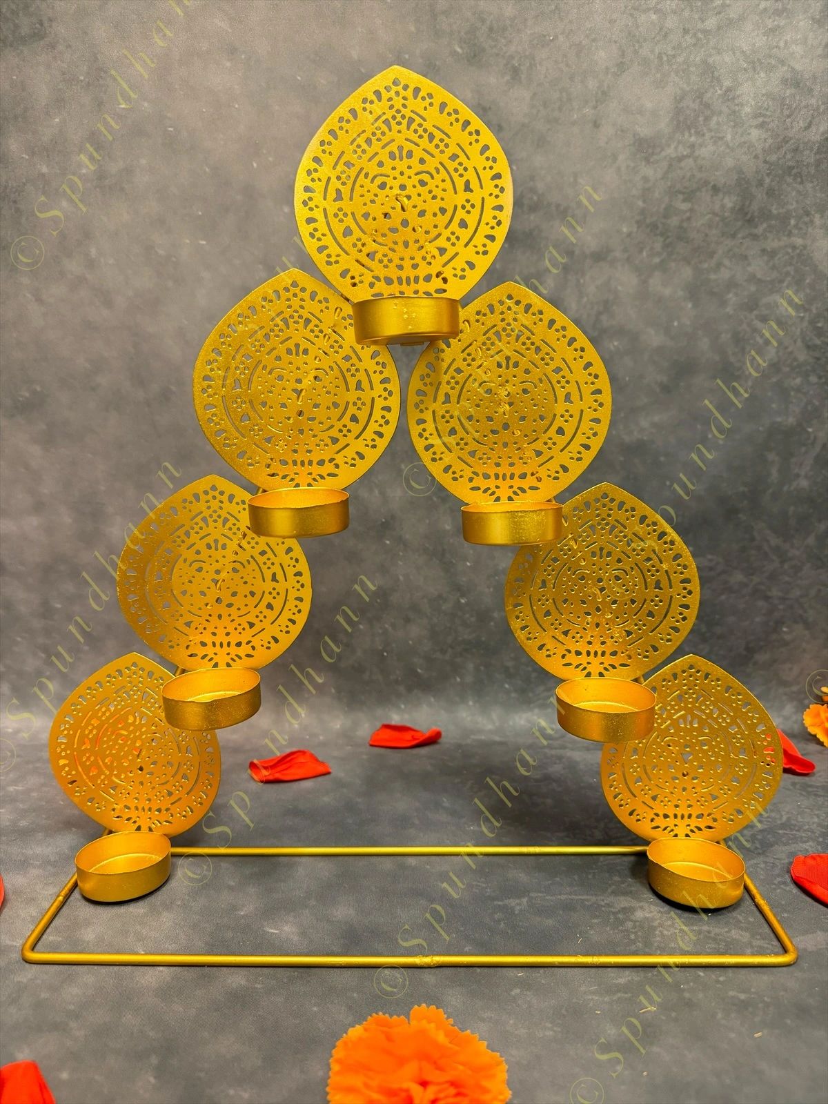 7-Leaf Tea Light Holder