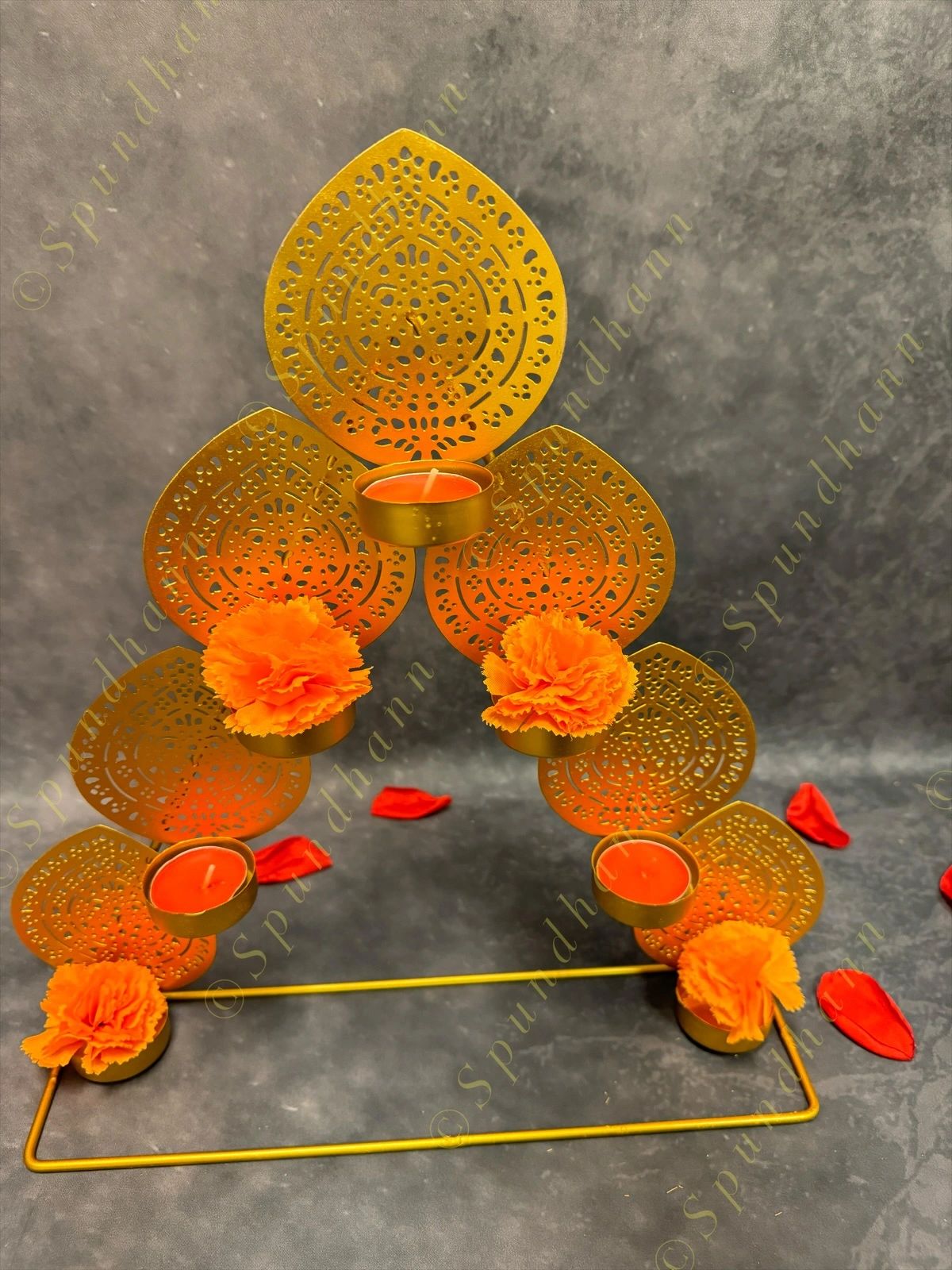 7-Leaf Tea Light Holder