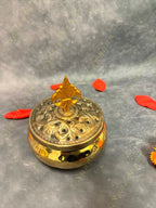 Flat Canister with Royal lid (Dual purpose as Dhoop Dani)