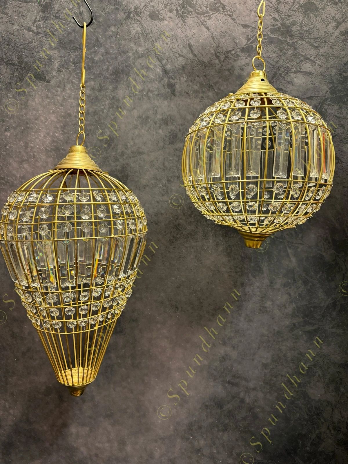 Designer Balloon Metallic Jhoomar Dangler Decor