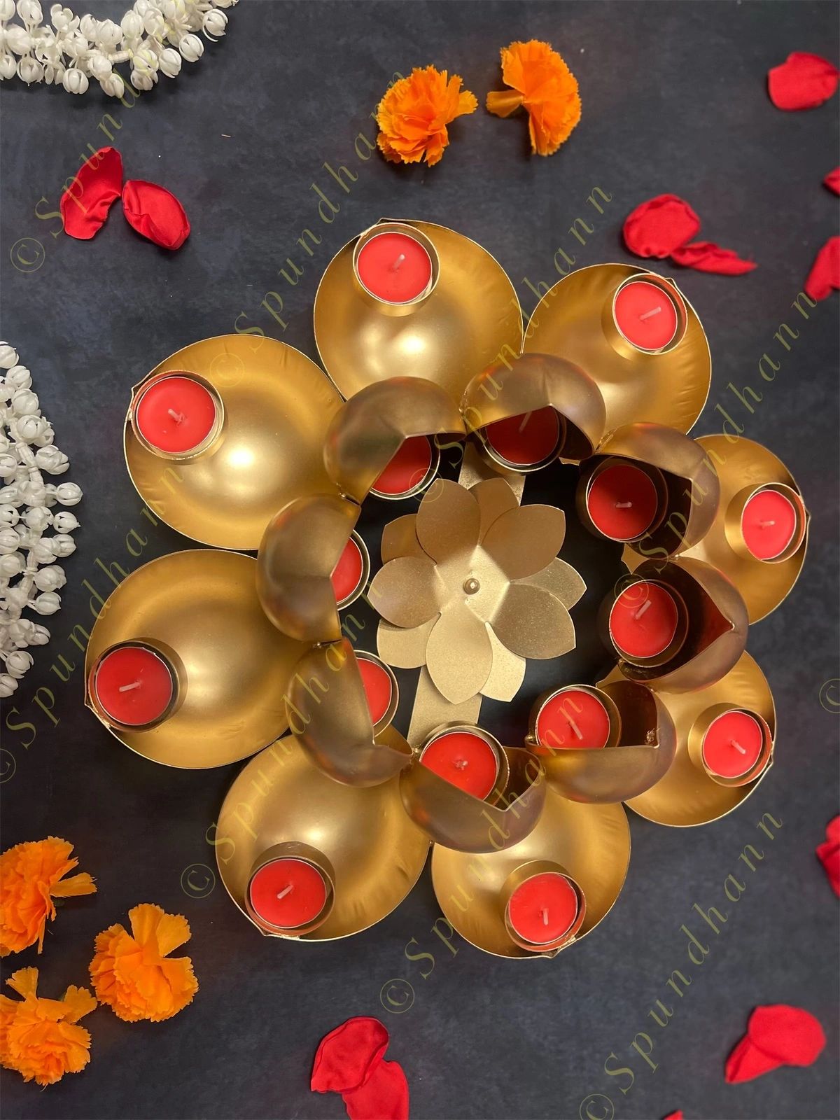 Large Lotus Multi Tea Light Holder