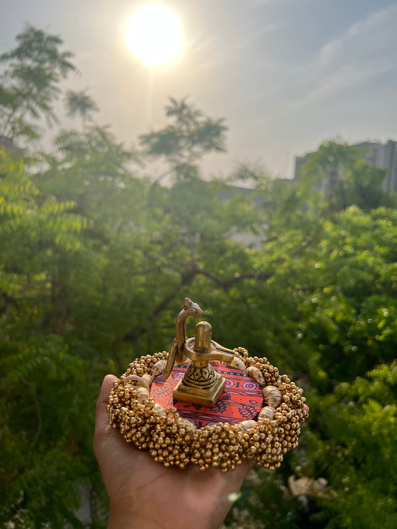 Classic Mini Platter : Pink Colloquial Dvine Pichwai + OG Infloresence Divine Pichwai