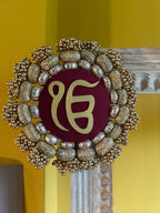 Mini Chaandbali Ik Onkar Platter: Solid Maroon + Bottle Green Navratna Patola