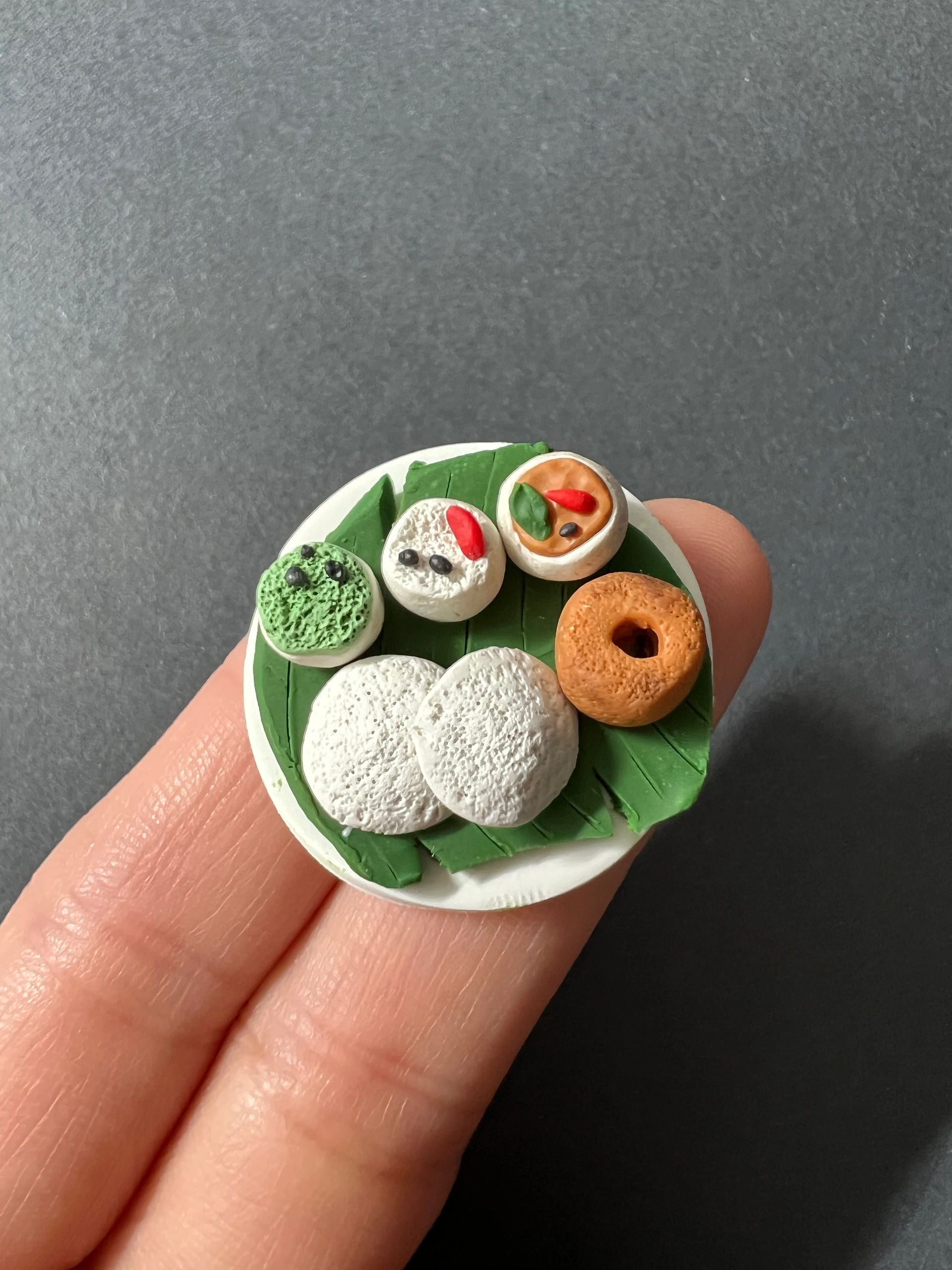 Idli Vada Miniature Magnet