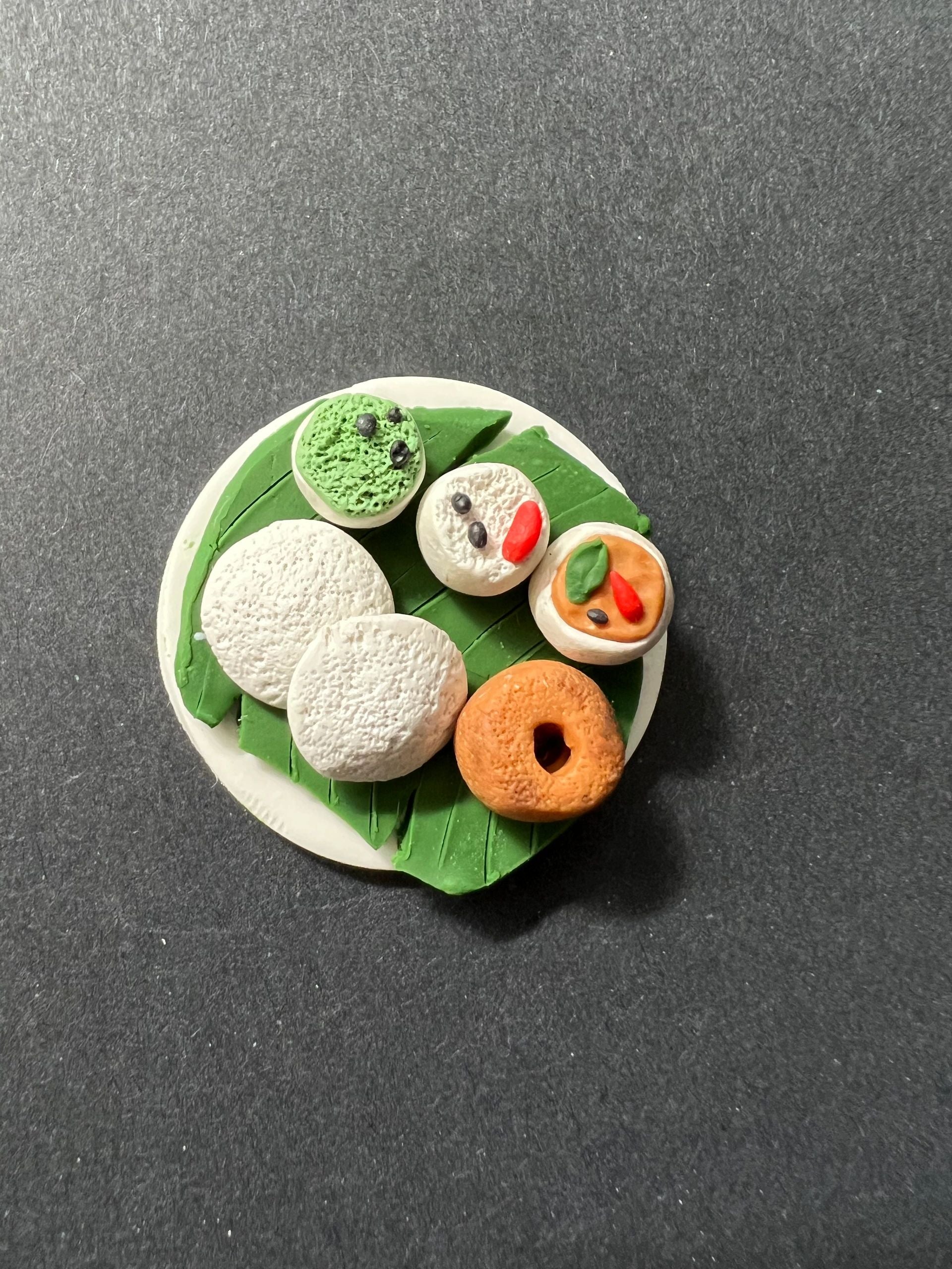 Idli Vada Miniature Magnet