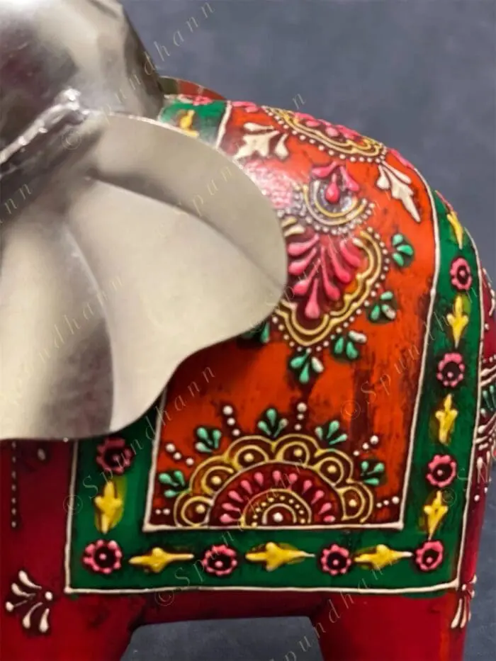 Elephant Figurine Pair - Image 7
