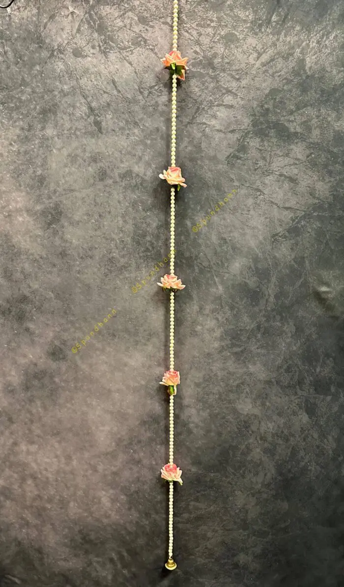 Pearl string with Rose Bud - Image 2