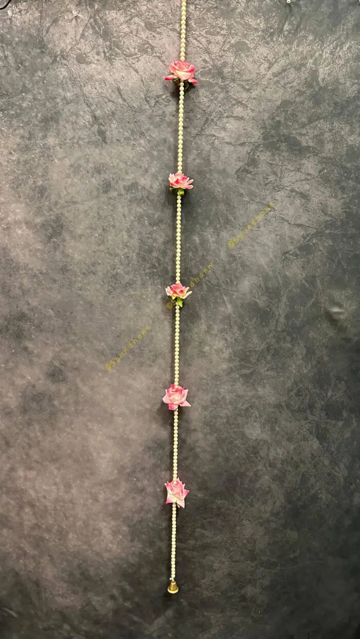 Pearl string with Rose Bud - Image 3