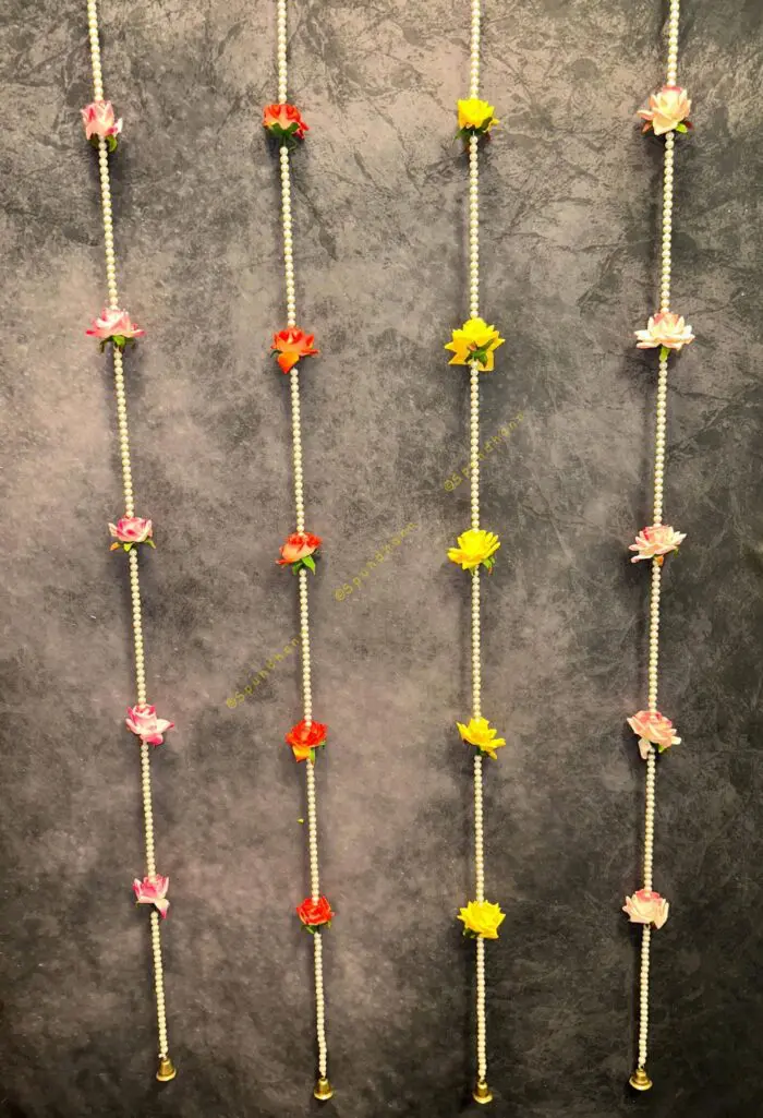 Pearl string with Rose Bud - Image 1