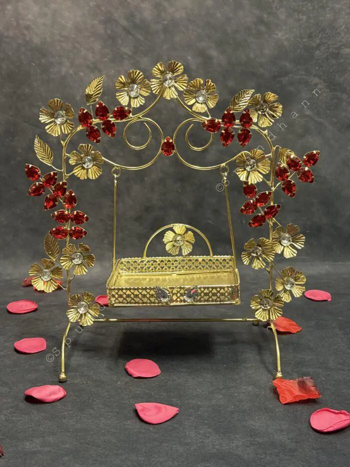 Studded Jhoola with leaf Square - Image 1