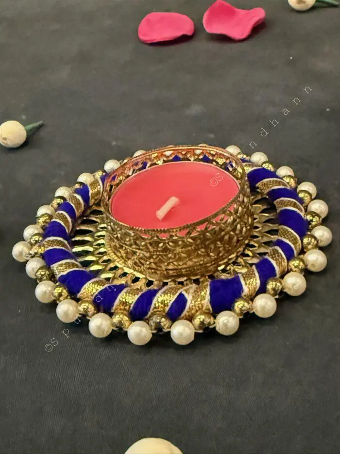 Bangle Tealight Holder with Pearls - Image 5