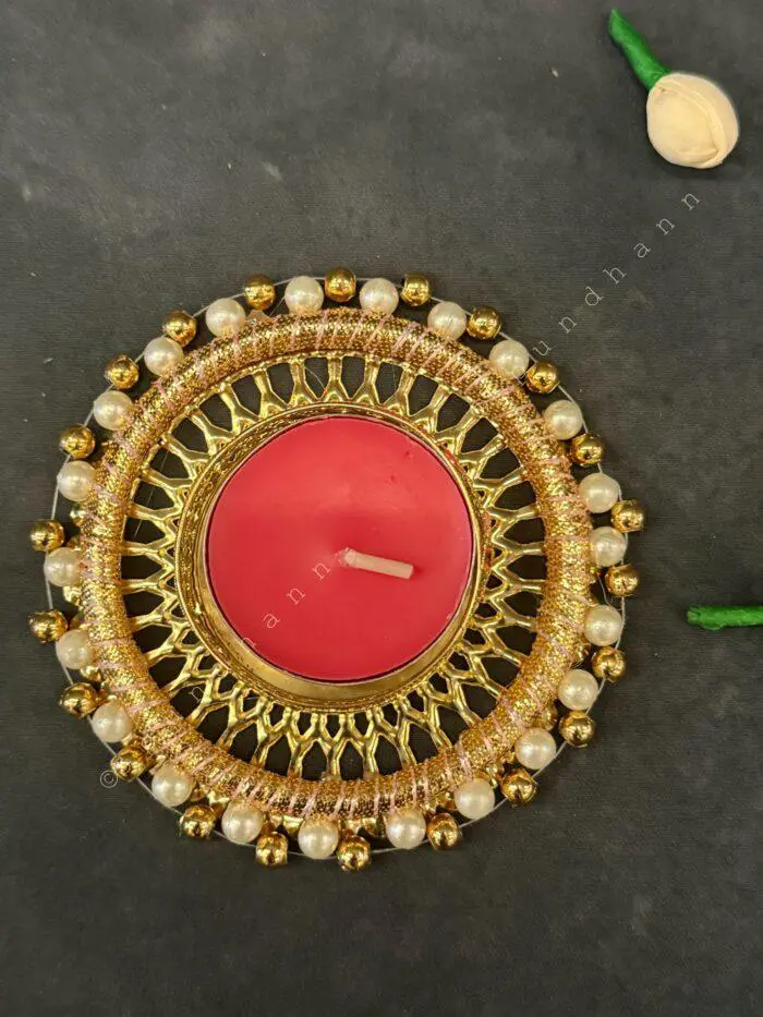 Bangle Tealight Holder with Pearls - Image 10
