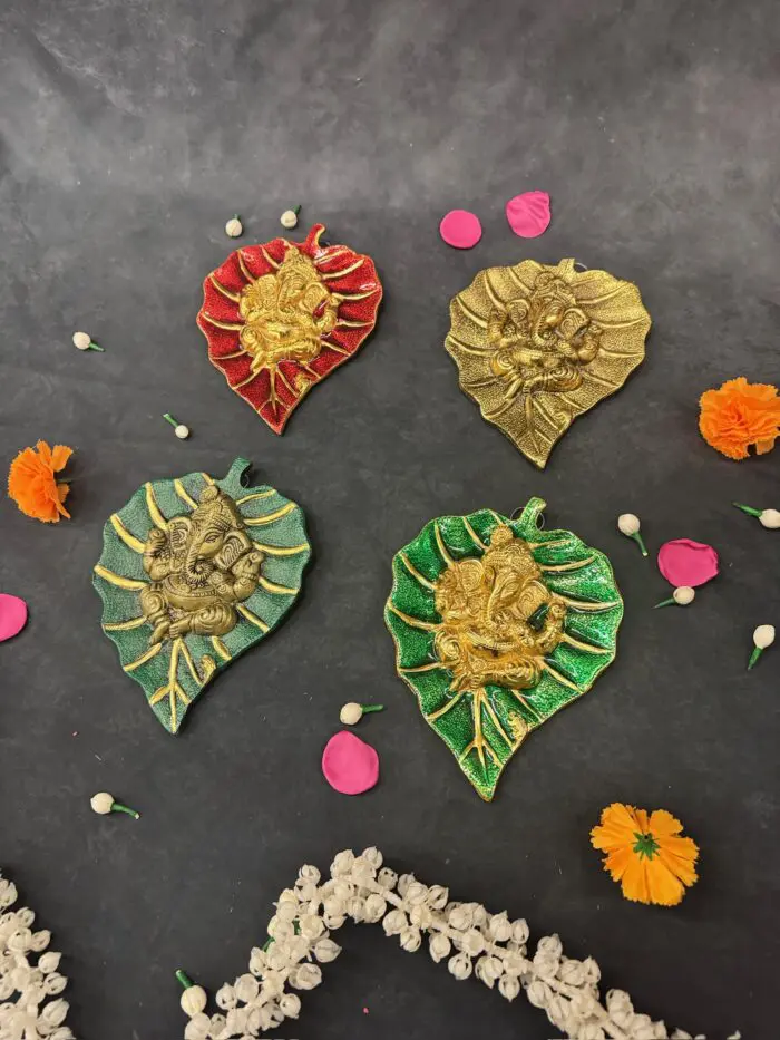 Leaf Ganesha Table Top Decor - Image 4