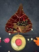 Flute Ganesha With Leaf Tea Light Holder - Image 5