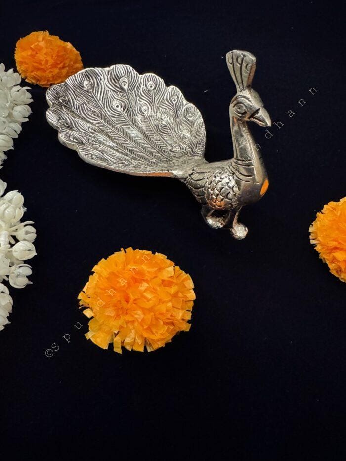 Peacock Platter in Silver - Image 4