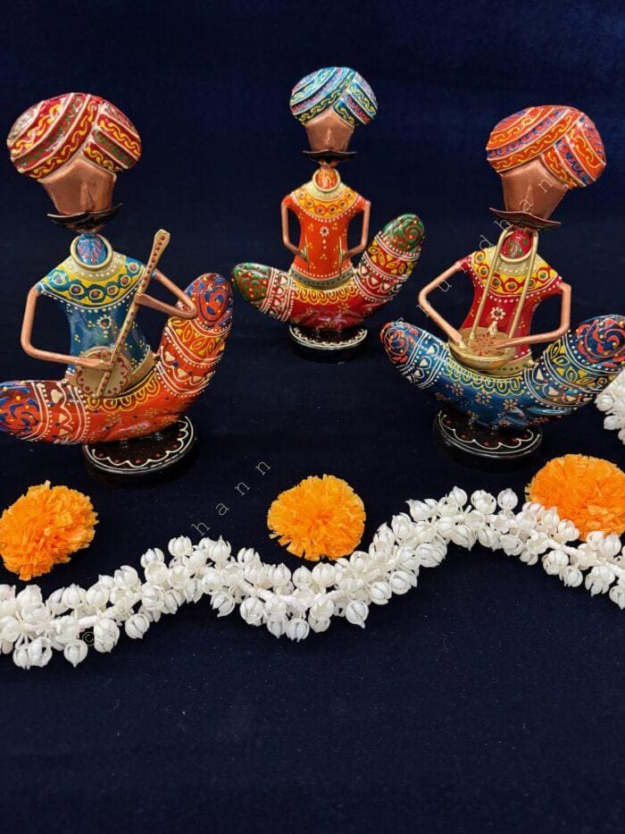 Tribal Musicians Figurines sitting Set of 3 - Image 3